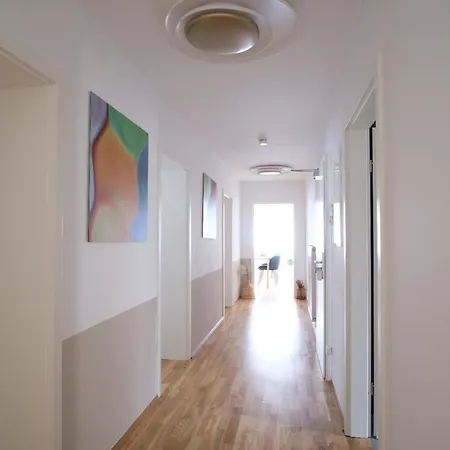 4-room Luxury - Close To Station, Free Parking, Kitchen * Lipsia